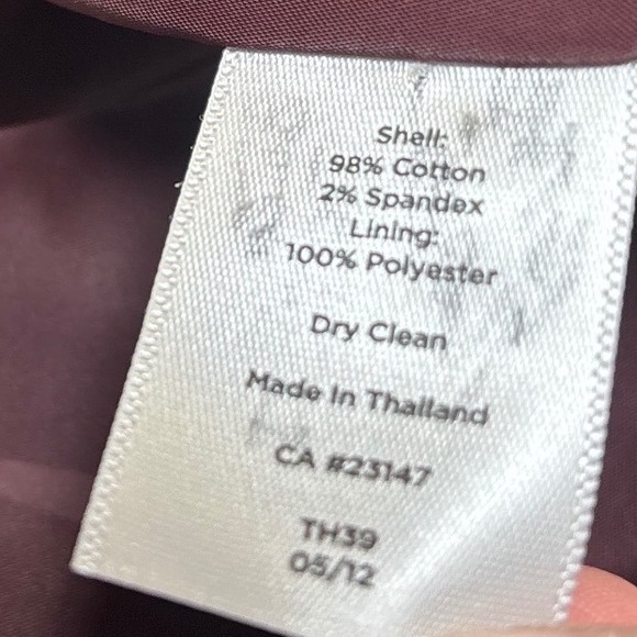 Talbots Women's 10 Burgundy Velvet Blazer Jacket Button Front Maroon Work Preppy - Picture 8 of 8